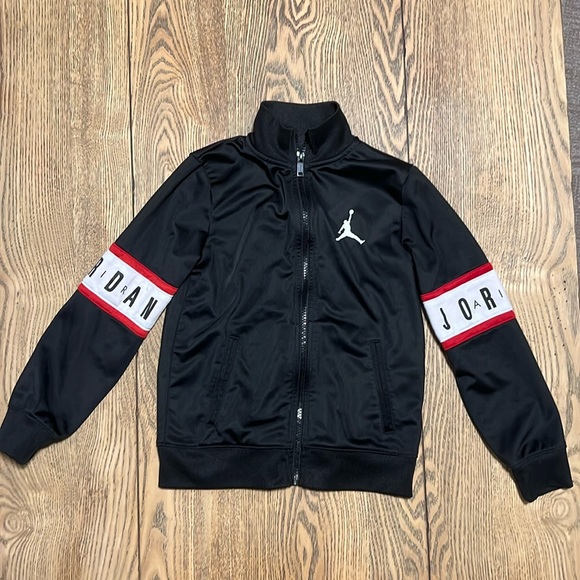 Jordan Zip Up Sweater - Size Boys Large (6-7 yrs) - Picture 1 of 8